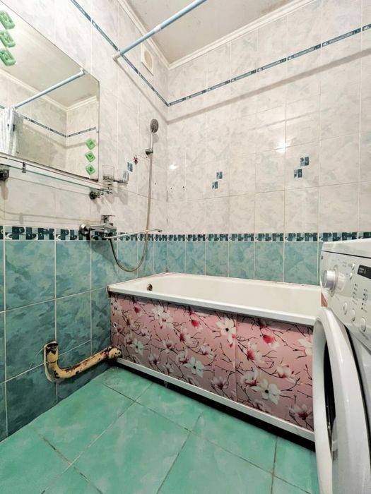 Продам  3 ком новой планировки