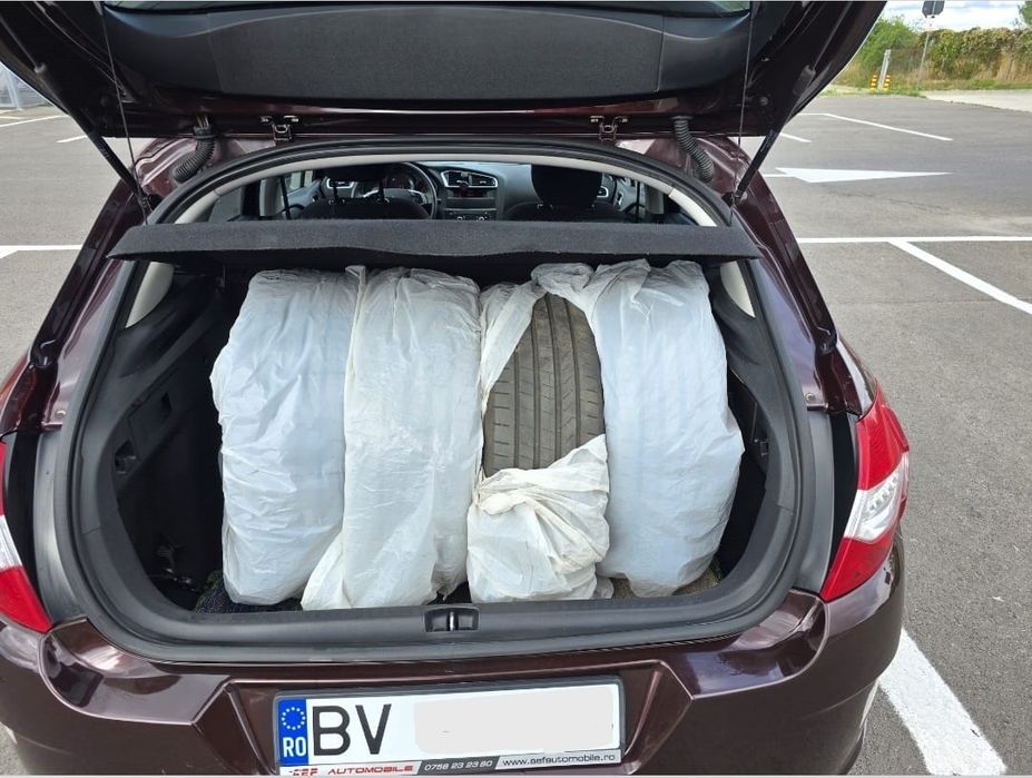 CITROËN C4 2011 — imagine 12