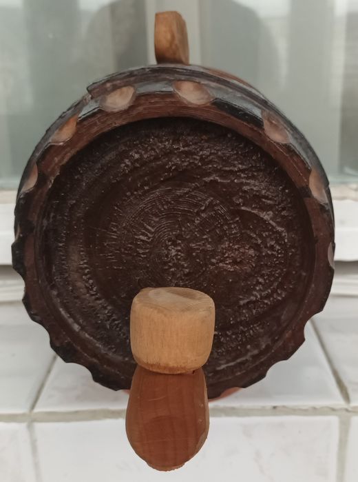 Дървени буренца на стойка