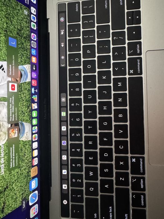 MacBook Pro 13” -Touch Bar, 2018, i5, 8GB RAM, 256GB SSD