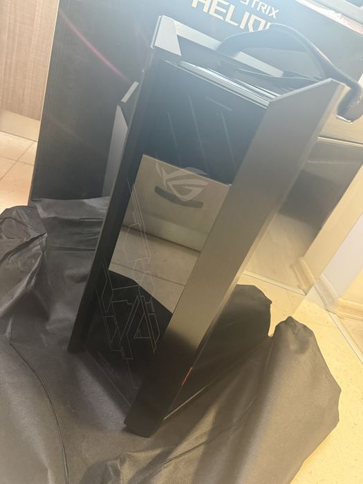 Carcasa Pc Asus Rog strix Helios