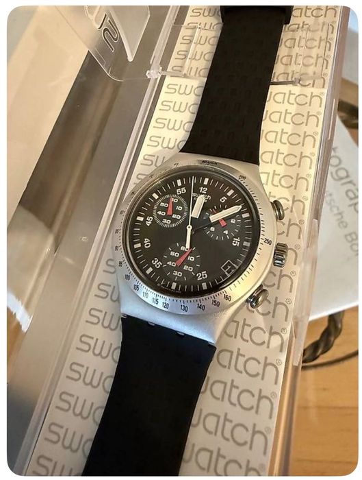 Editie limitata ceas Swatch cronograf