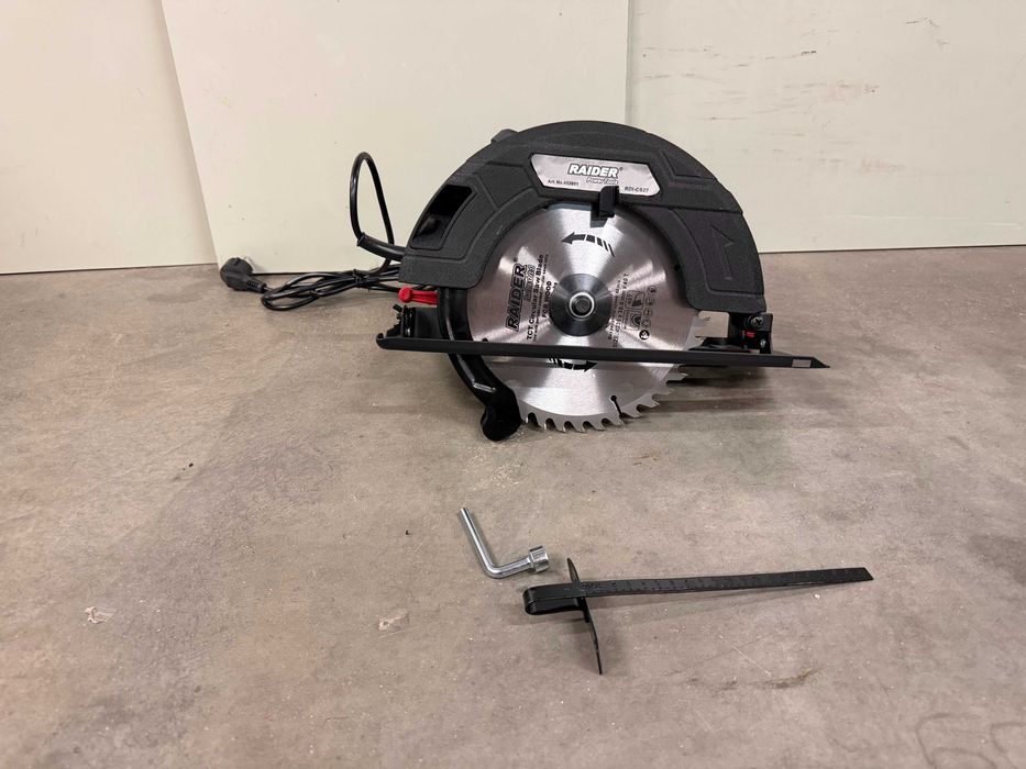 Циркуляр ръчен ø235mm 2200W/Уред за обдухване/Прахоуловител