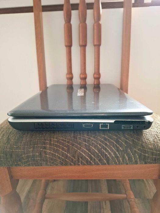 Toshiba L505 Лаптоп