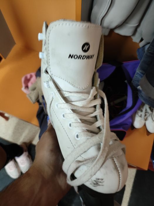 Продам коньки нордвэй