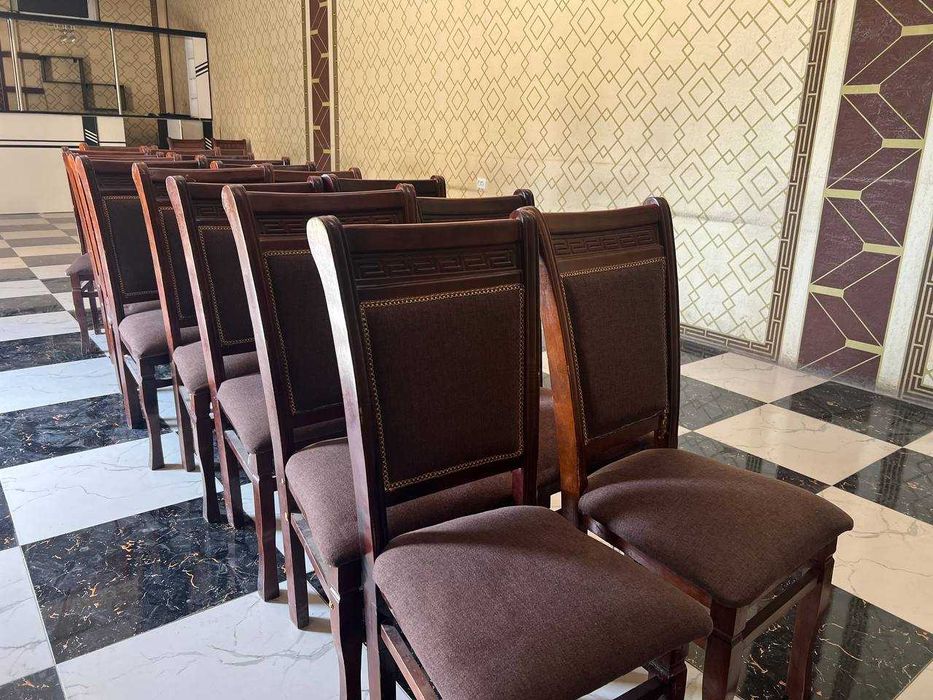 Bar kafelar uchun divan stol stul va bar sotiladi