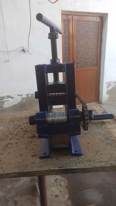 Профилегиб (трубогиб)