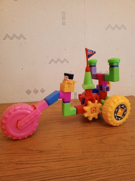 Конструкторы развивающие