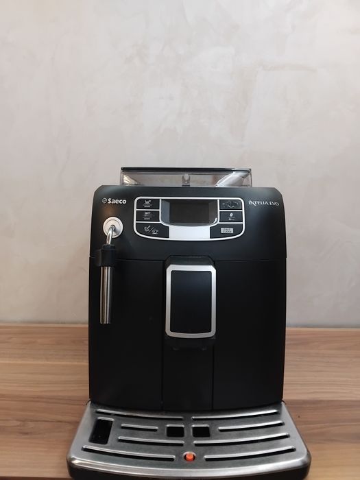 Кафе машина Saeco Intelia Evo