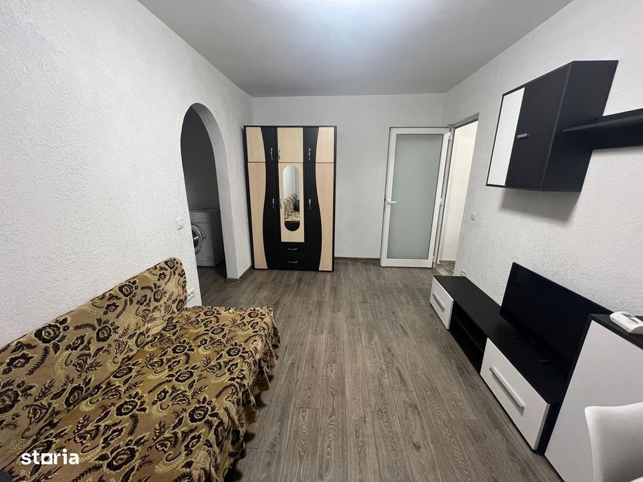oferta de inchiriat apartament cu 2 cam M40 pret 340 euro