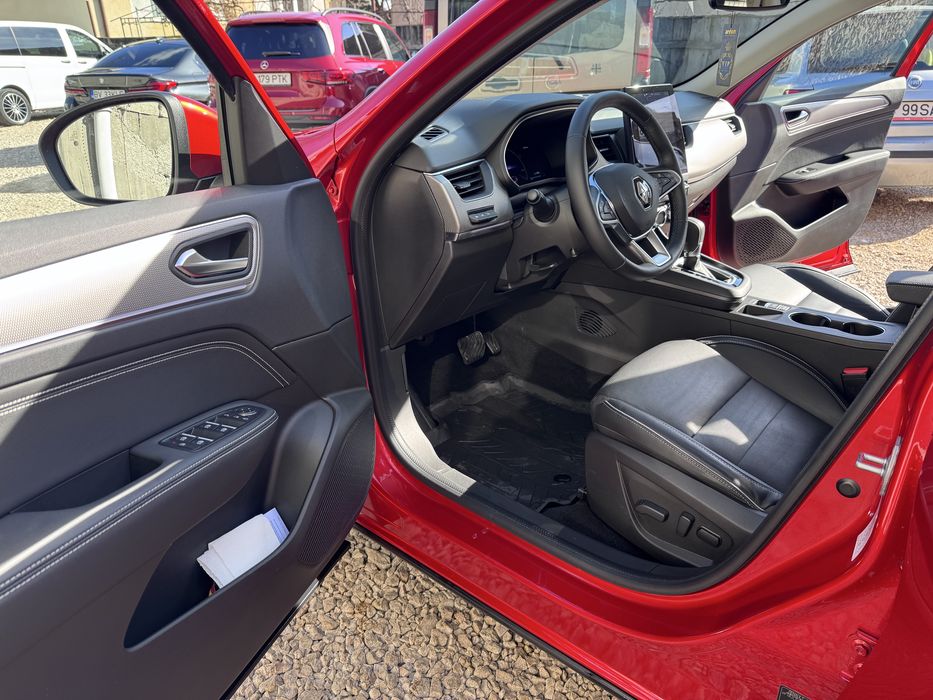 E-TECH, distronic,LED, piele, scaune electrice, intretinere Renault