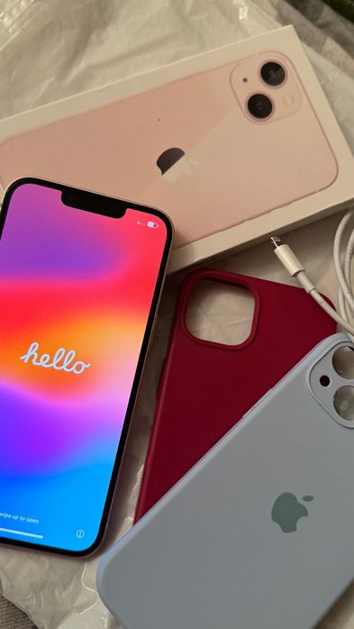 Продается Iphone 13 в отлично состоянии