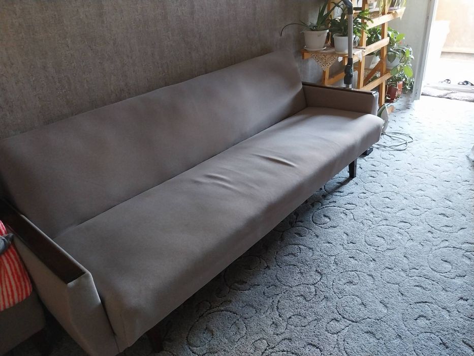 Диван и 2 фотьойла