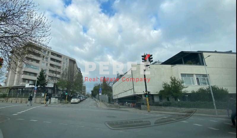 Парцел в София-Овча Купел 1 площ 350 цена 300000