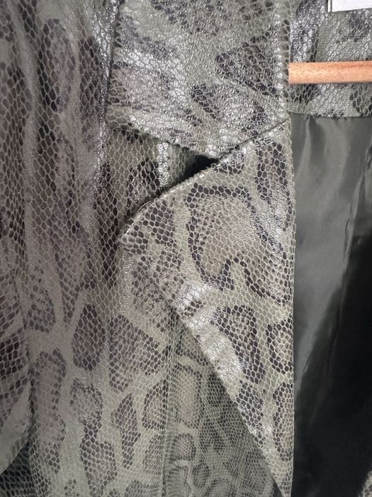 Продам пиджак нарядный