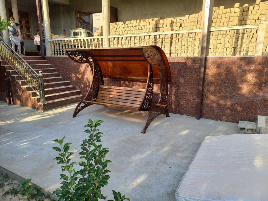 Качели металлические