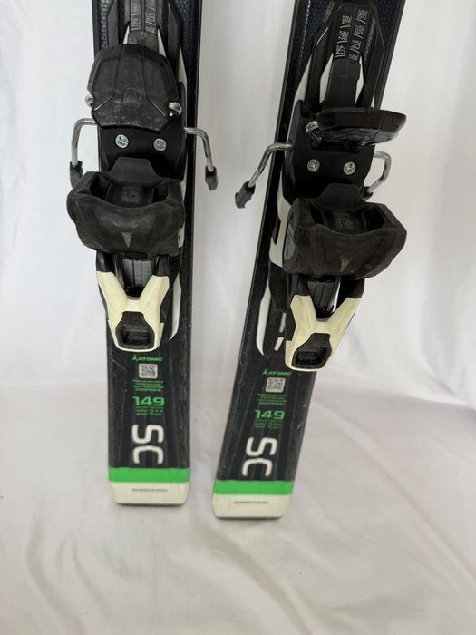 Ski Schiuri carve Atomic Redster SC 149 cm