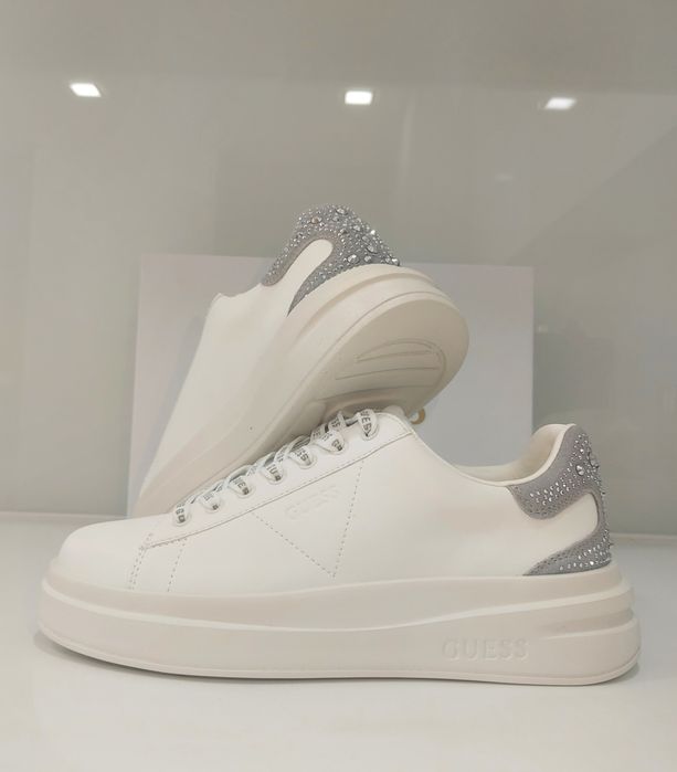 Оригинални сникърси GUESS Elbina, номера 37,38,39.