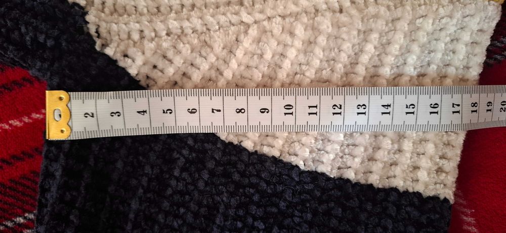 Дамски зимен мек пуловер,