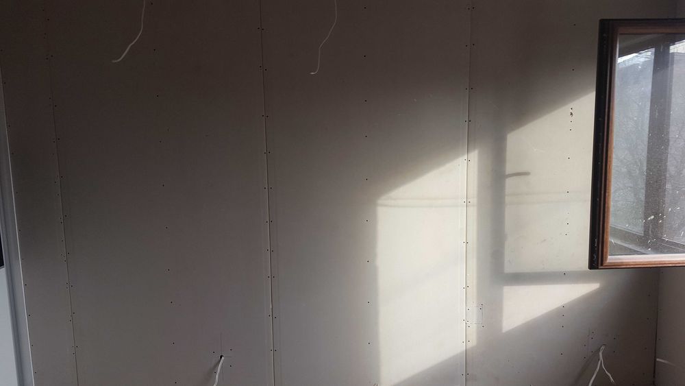 Строителни услуги-гипсокартон и шпакловане