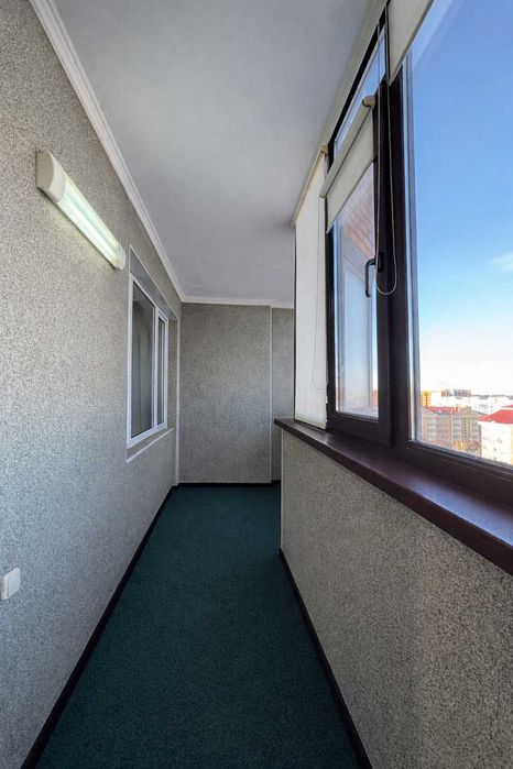 Продам 3х комн кв Батыс с ремонтом