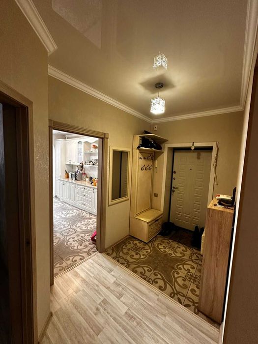 Продам 3-х комн, 84 кв.м., 20-ый мкрн