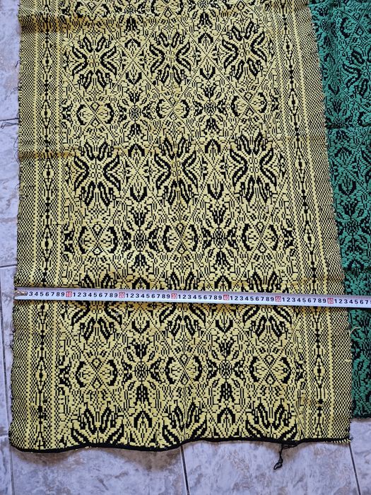 Килимчета за под и стена с размери 110/70 см. Чисто нови! Автентични!