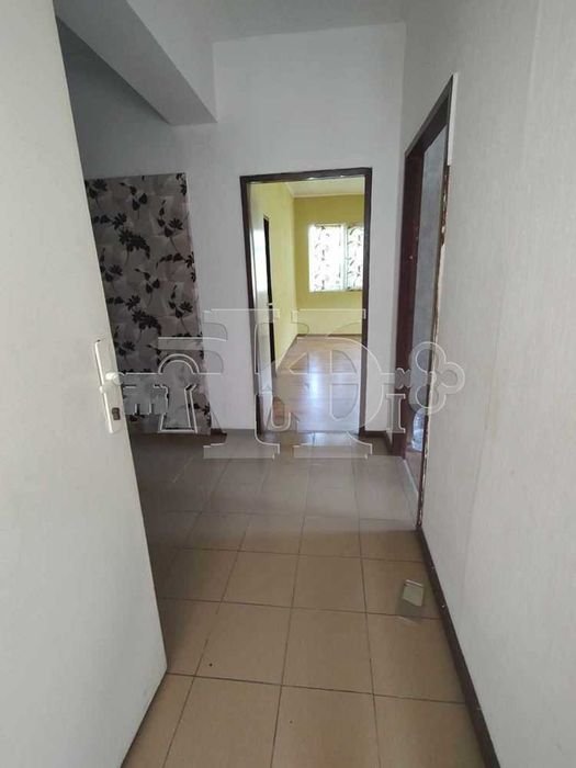 Продава се Промишлена сграда в Добрич, Промишлена зона - Запад - 842 кв.м за 297 €/кв.м - Снимка #9