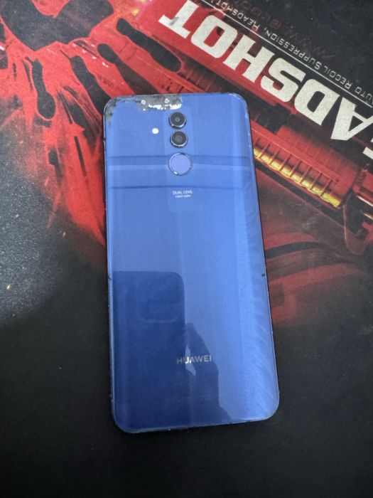 Huawei mate 20 lite сатылады.