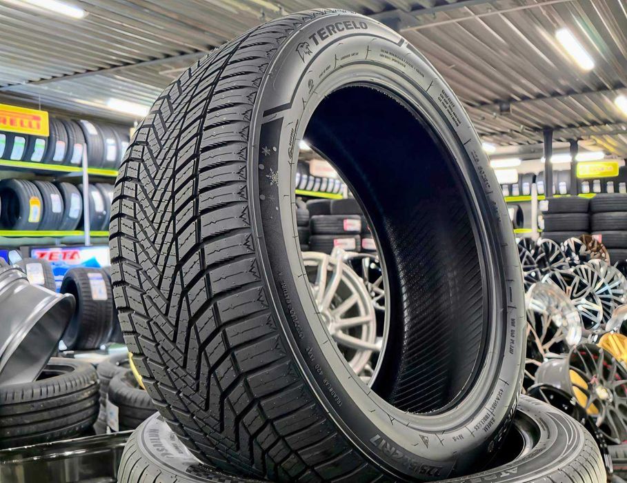Нови всесезонни гуми TERCELO 215/40 R17 НОВ ДОТ! 215/40/17