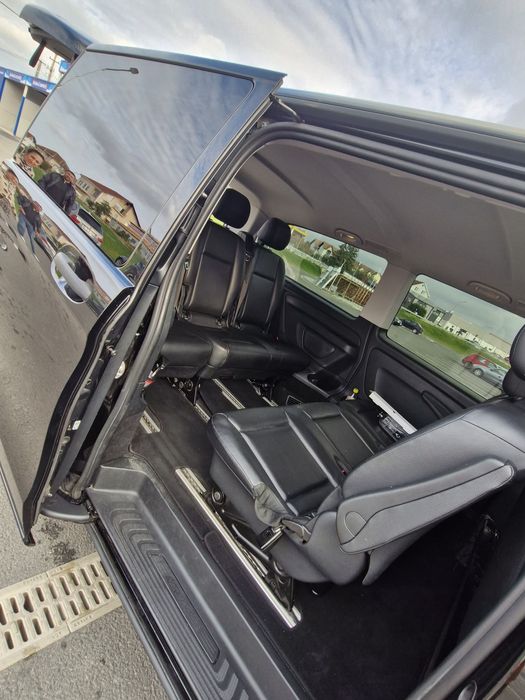 Vând mercedes vito