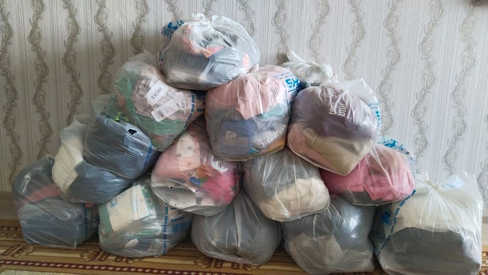 Продам детские вещи
