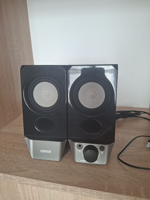 Продам колонки Edifier R19BT
