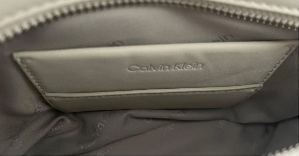 Geanta Calvin Klein