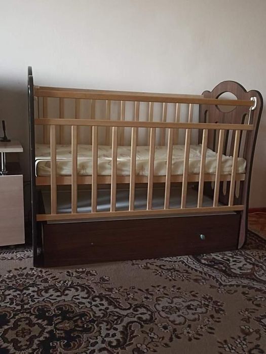 Продам детский манеж