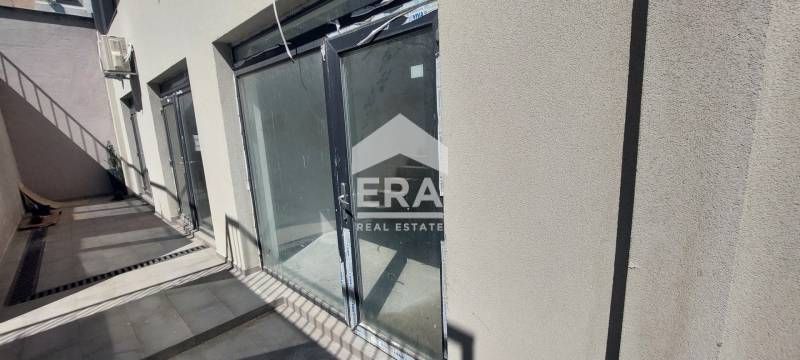 Продава се Магазин в Варна, Кайсиева градина - 43 кв.м за 917 €/кв.м - Снимка #2