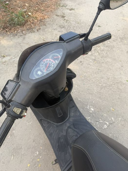 Peugeot V - Clic