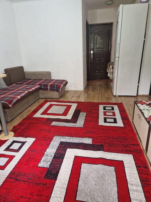 Vand apartament 3 camere. In blocul Rezidential Sud ,  Ploiesti Sud