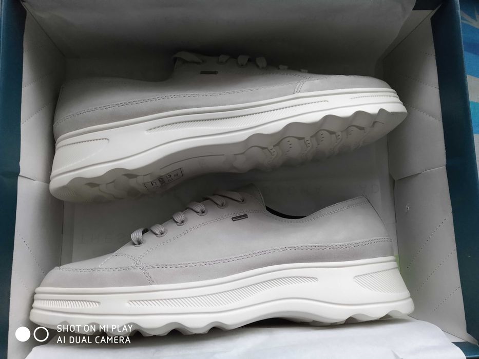 Непромокаеми Geox и Gabor.