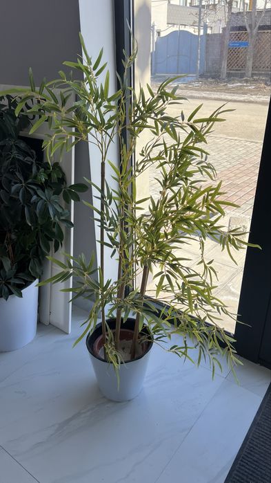 Искусственный цветок большоц