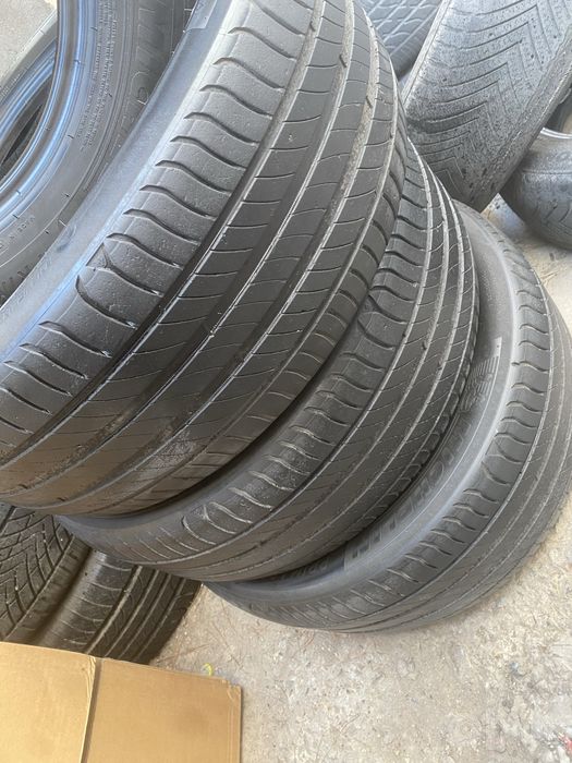 Michelin primacy 4 225/55R17  xolati yaxshi 190$ kelshiladii