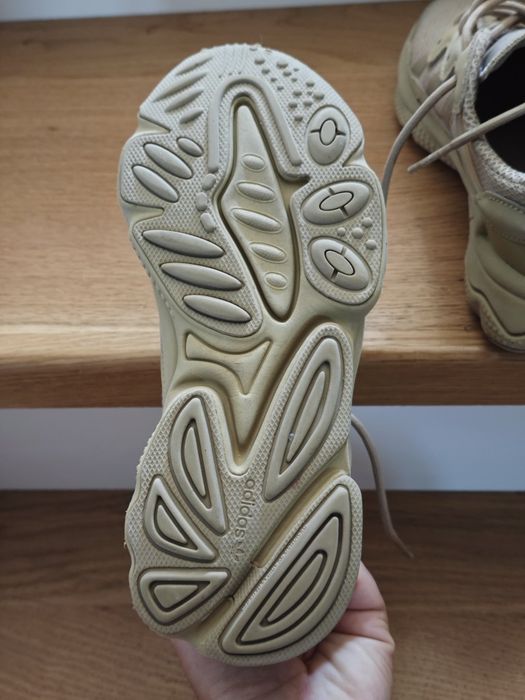 Adidas   Ozveego