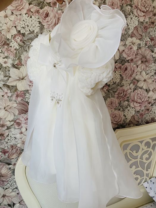 Детское платье на 4-5 лет.