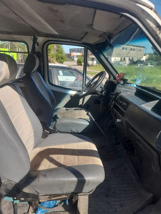 Продам машину на полном ходу