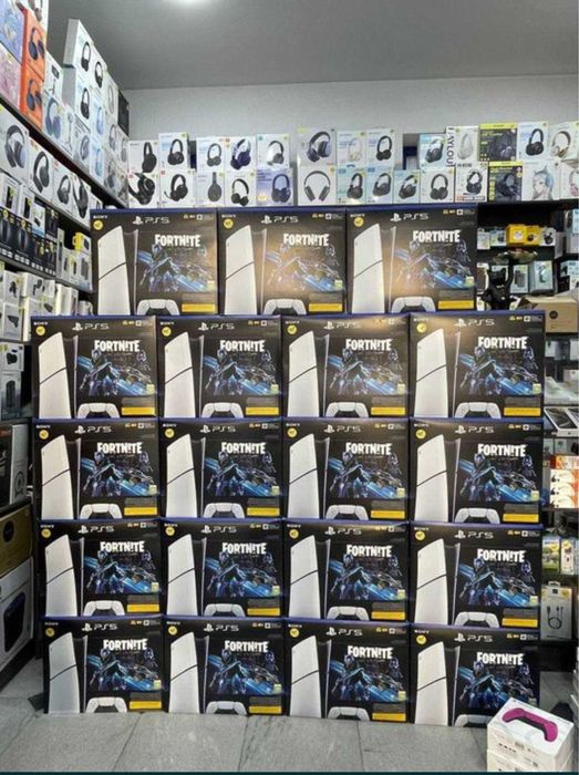 Playstation 4 Slim Pro 1000g с играми на борту Продам звоните