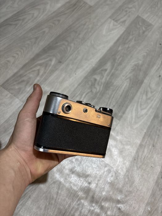 два фотоаппарата ФЭД-5