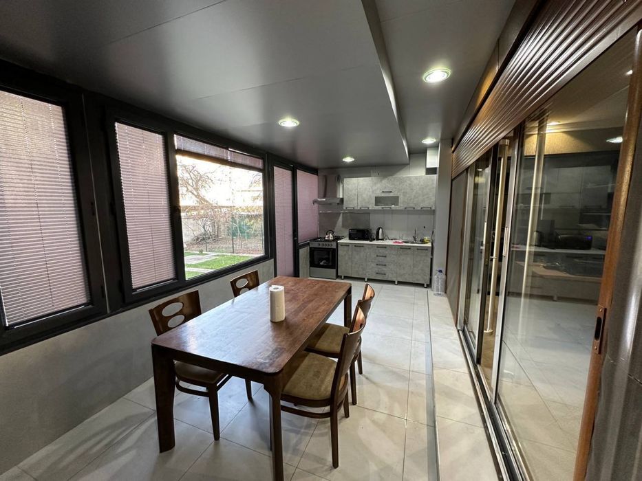 Центр Ц2 Алайский рынок Коммерческое помещение Офис, 90м2.Авторский