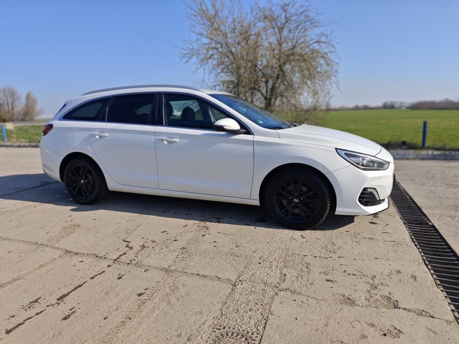 Hyundai i30 SW 2020 1.6 CRDi 136 CP 212.000 km