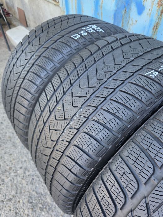 Anvelope Iarnă 245.45.19+275.40.19 Pirelli Runflet An 2025