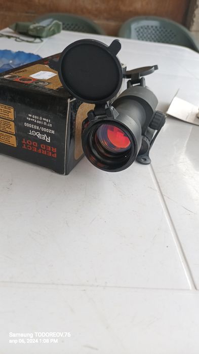 Бързомери светеща червена точка  чисто нови 2 броя ×60лв.